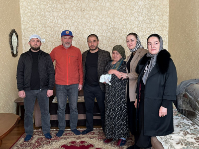 Оказана благотворительная помощь Сайпулаевой Асват